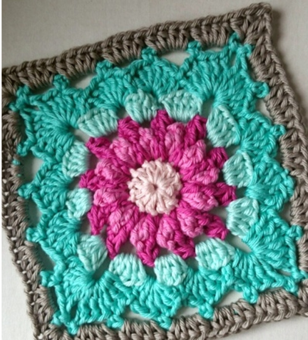 granny square pattern