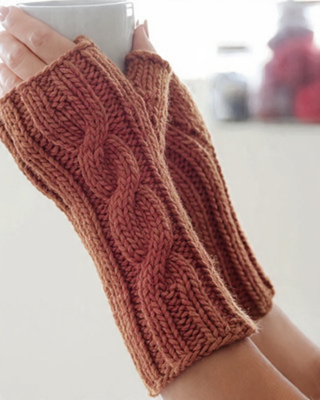 Simple fingerless gloves knitting pattern free